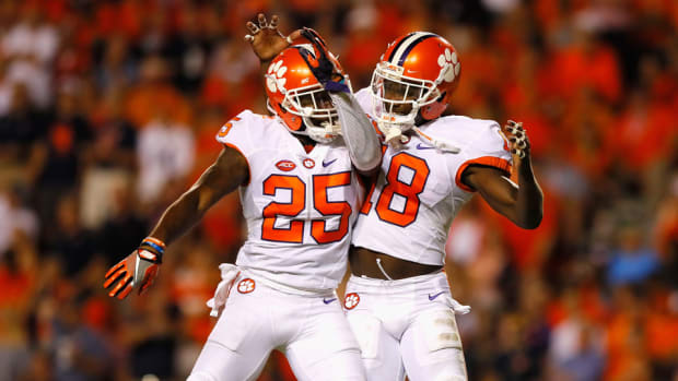 clemson-topper.jpg